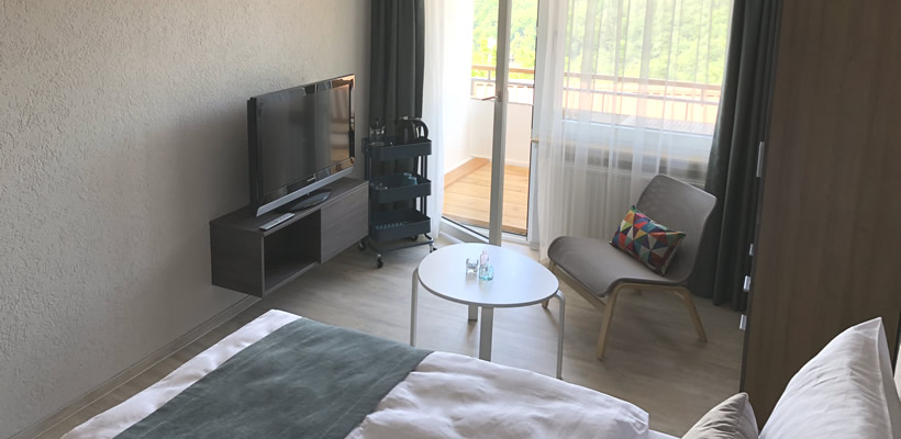 Doppelzimmer mit Balkon